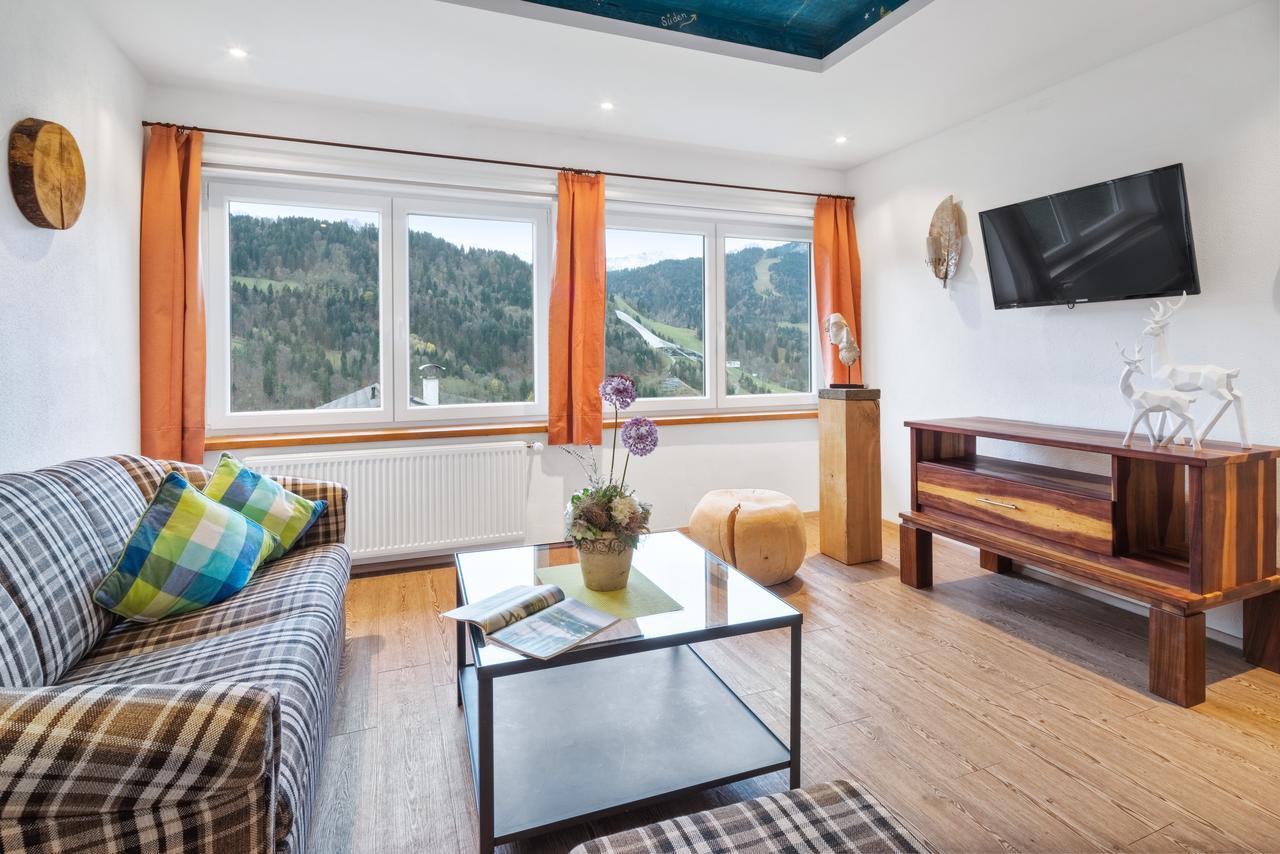 Zur Schoenen Aussicht Hotel Garni Гармиш-Партенкирхен Экстерьер фото