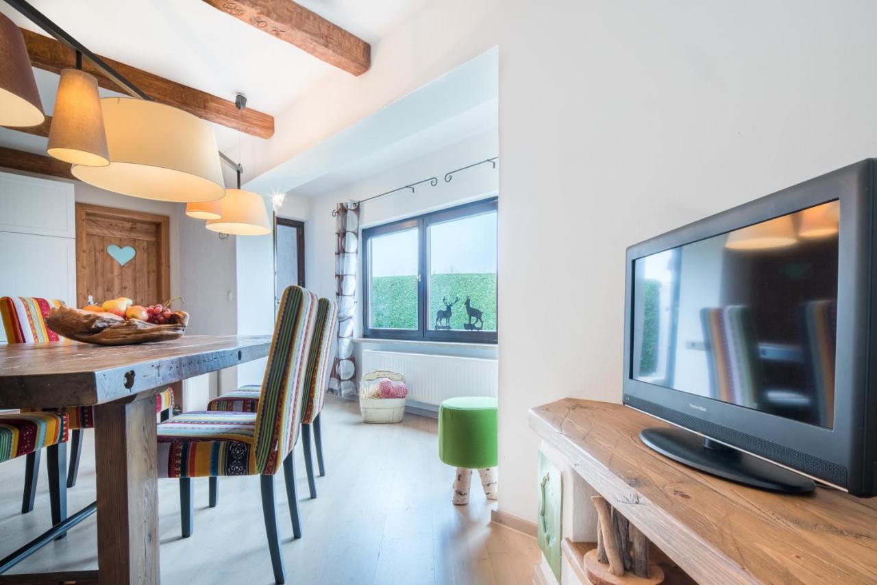 Zur Schoenen Aussicht Hotel Garni Гармиш-Партенкирхен Экстерьер фото